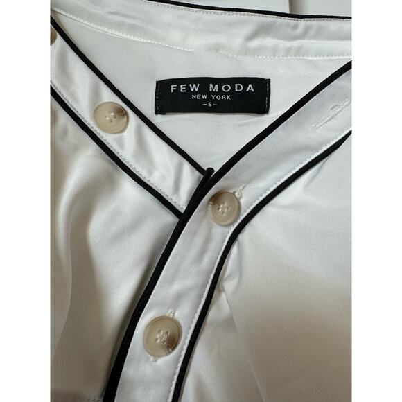 Few Moda New York Asymmetric frilled off shoulder white black dress size small - Picture 11 of 12